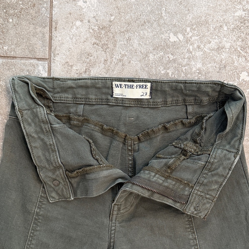 WE THE FREE Olive Green Utility Wide Leg Pants Sz 27 - Picture 2 of 5